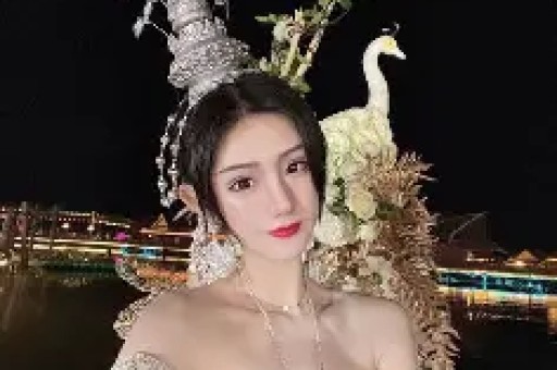 顶流流量小生隐婚生子实锤曝光粉丝怒批人设崩塌！