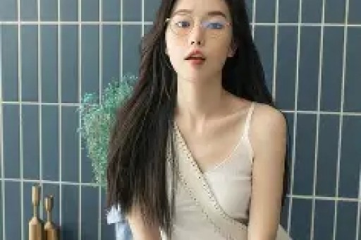 田栩宁再曝出轨丑闻！网红九成美放出实锤粉丝求锤得锤